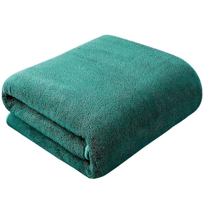 CoolingZone Microfiber Cooling Towel – Stay Cool Naturally